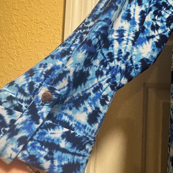 Blue Tie-Dye Women's Top - Picture 4 of 5